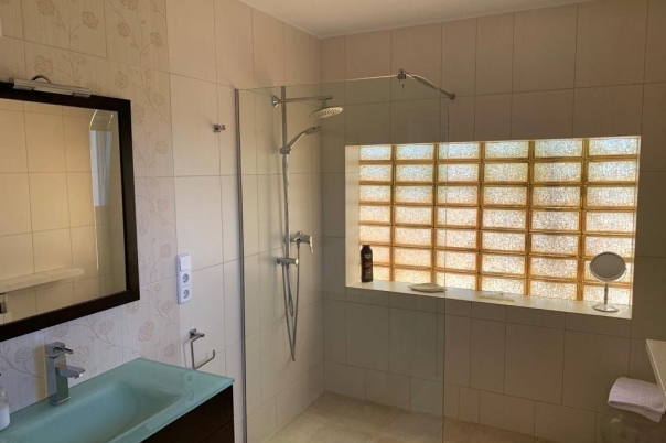 6 bed casa / chalet in Benissa