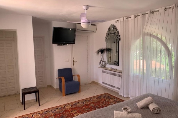 6 bed casa / chalet in Benissa