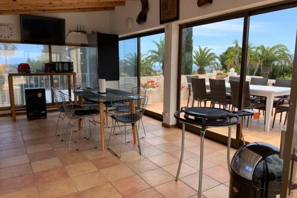 6 bed casa / chalet in Benissa