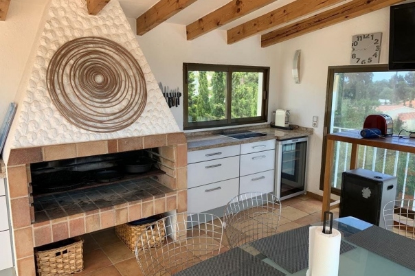 6 bed casa / chalet in Benissa