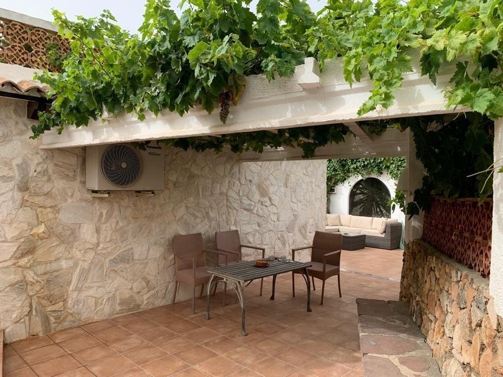 6 bed casa / chalet in Benissa