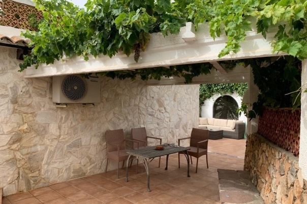 6 bed casa / chalet in Benissa