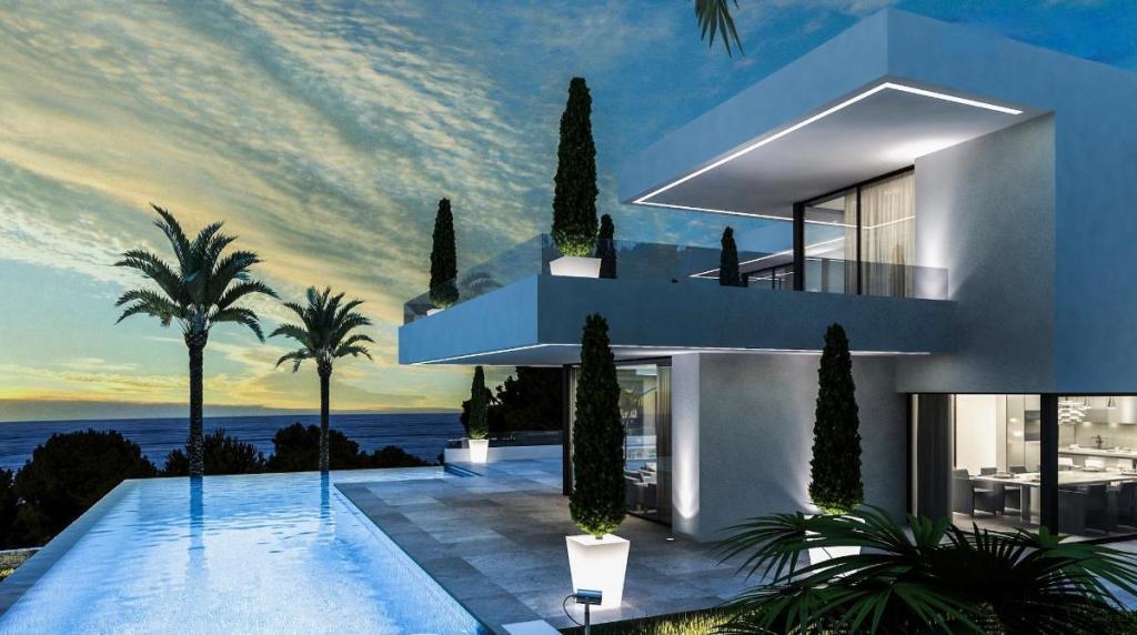 6 bed villas in Denia