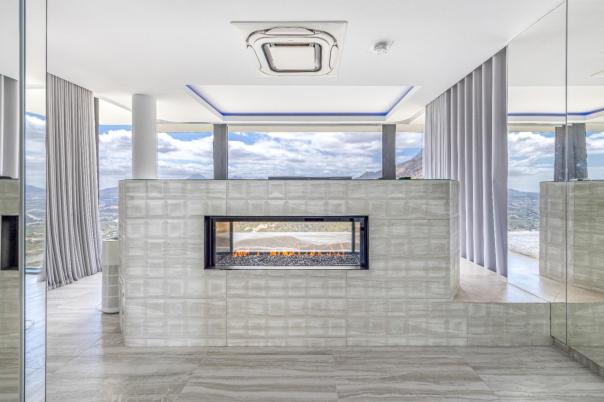 6 bed villa in Altea