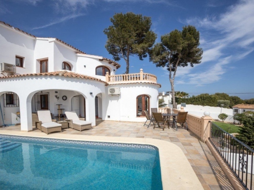 4 bed casa / chalet in Moraira