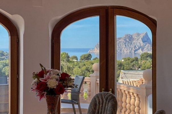 4 bed casa / chalet in Moraira