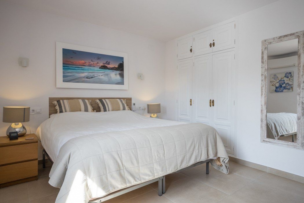 4 bed casa / chalet in Moraira