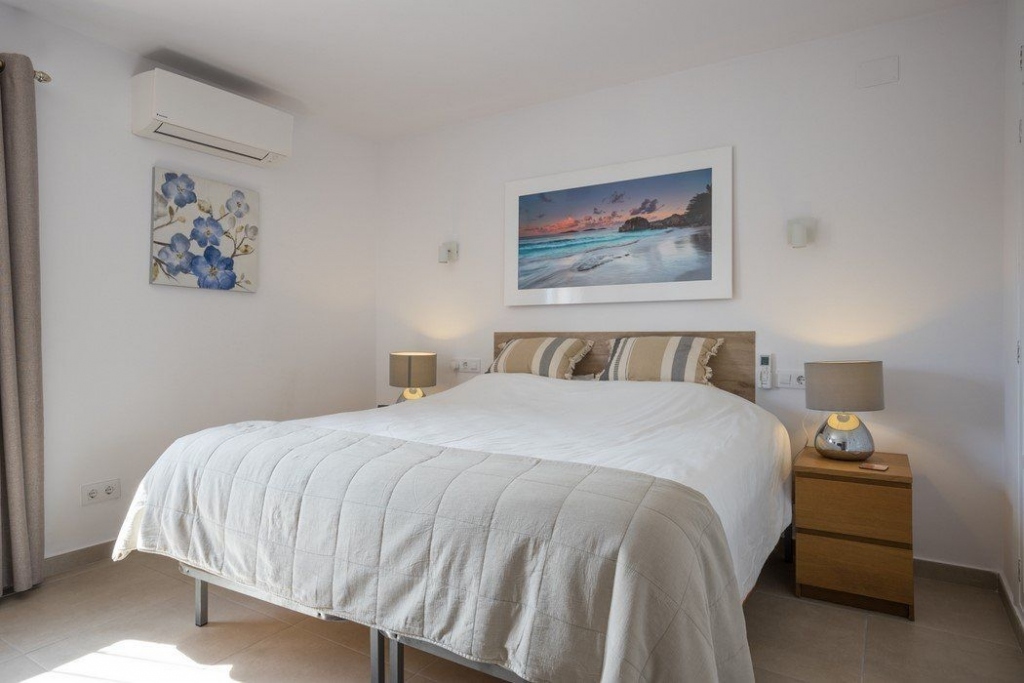 4 bed casa / chalet in Moraira