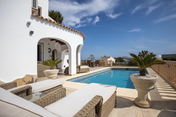 4 bed casa / chalet in Moraira