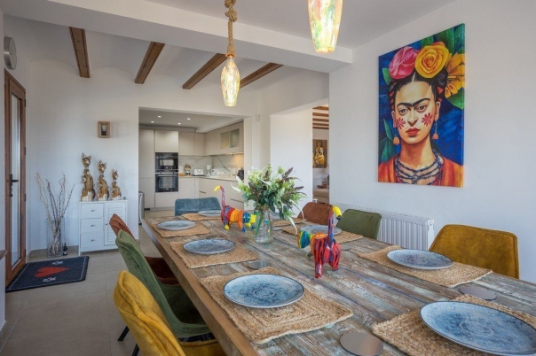 4 bed casa / chalet in Moraira