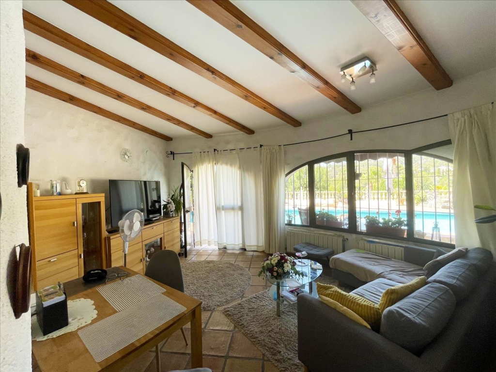 4 bed casa / chalet in Benissa