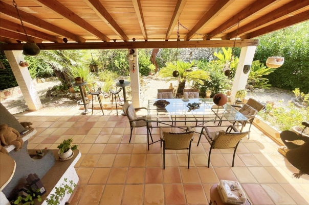4 bed casa / chalet in Benissa