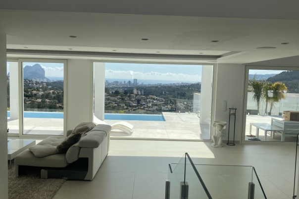 4 bed villa in Calp