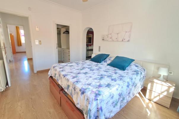 5 bed villa in Alfaz del Pi