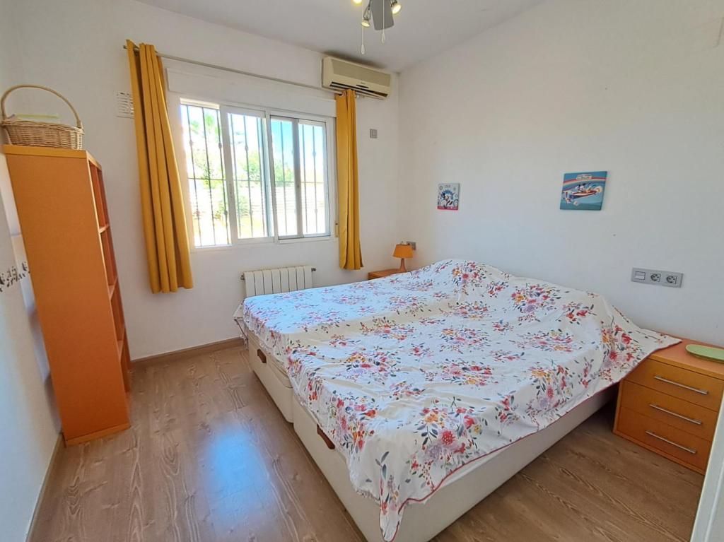 5 bed villa in Alfaz del Pi