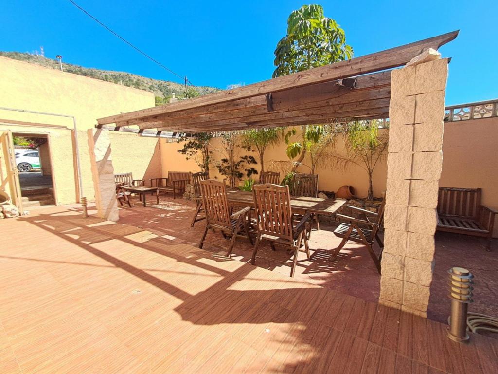 5 bed villa in Alfaz del Pi