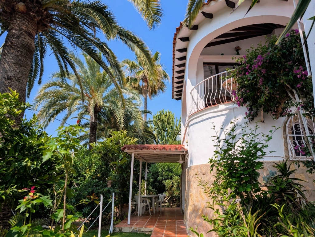 3 bed semi detached villa in Moraira