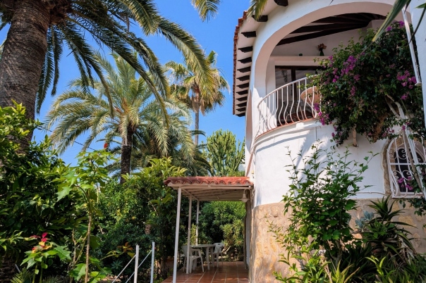 3 bed semi detached villa in Moraira