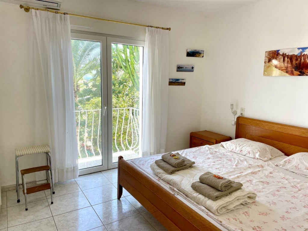 3 bed semi detached villa in Moraira