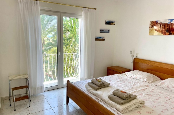 3 bed semi detached villa in Moraira