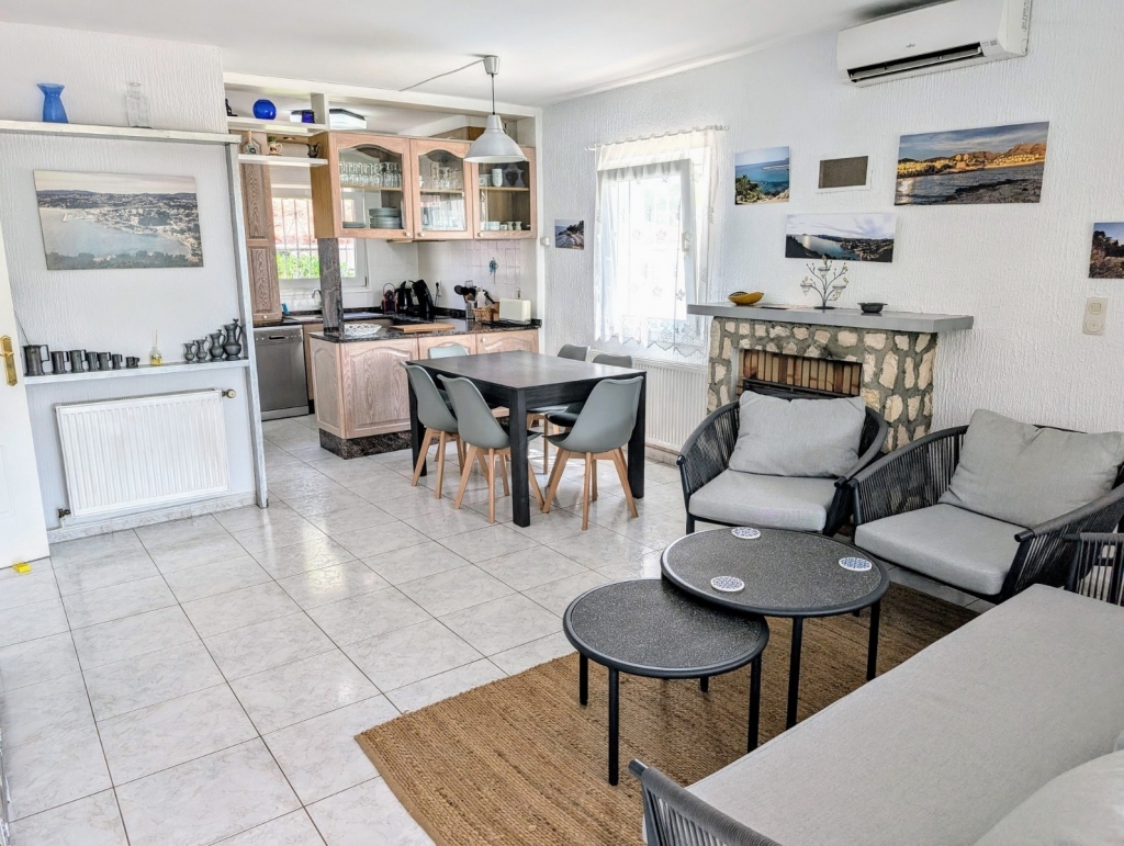 3 bed semi detached villa in Moraira