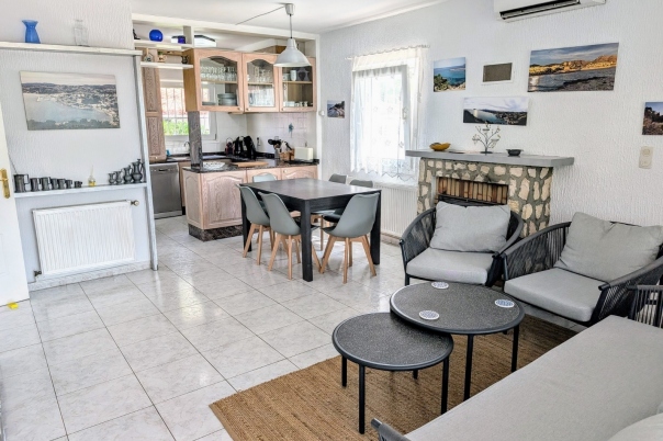 3 bed semi detached villa in Moraira