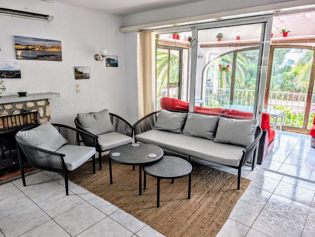 3 bed semi detached villa in Moraira