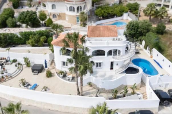 4 bed villa in Calpe