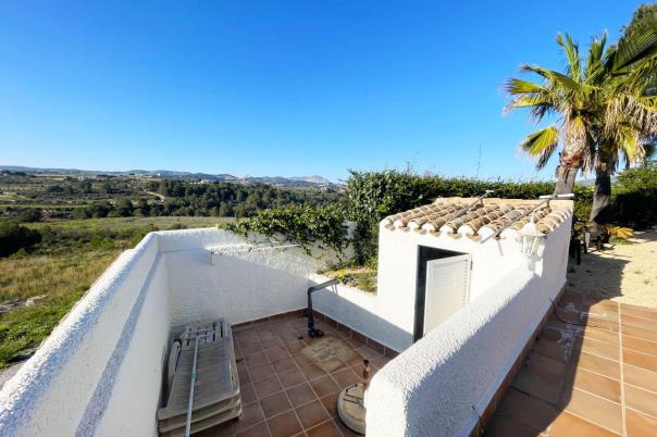 5 bed casa / chalet in Moraira