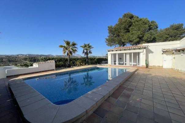 5 bed casa / chalet in Moraira