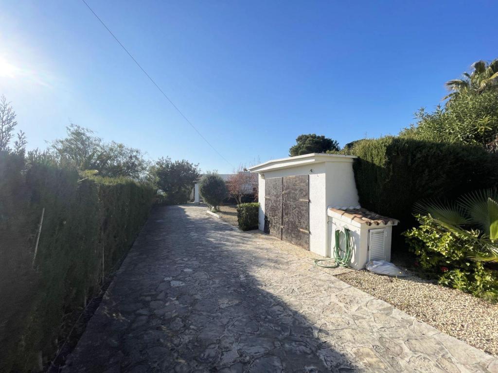 5 bed casa / chalet in Moraira