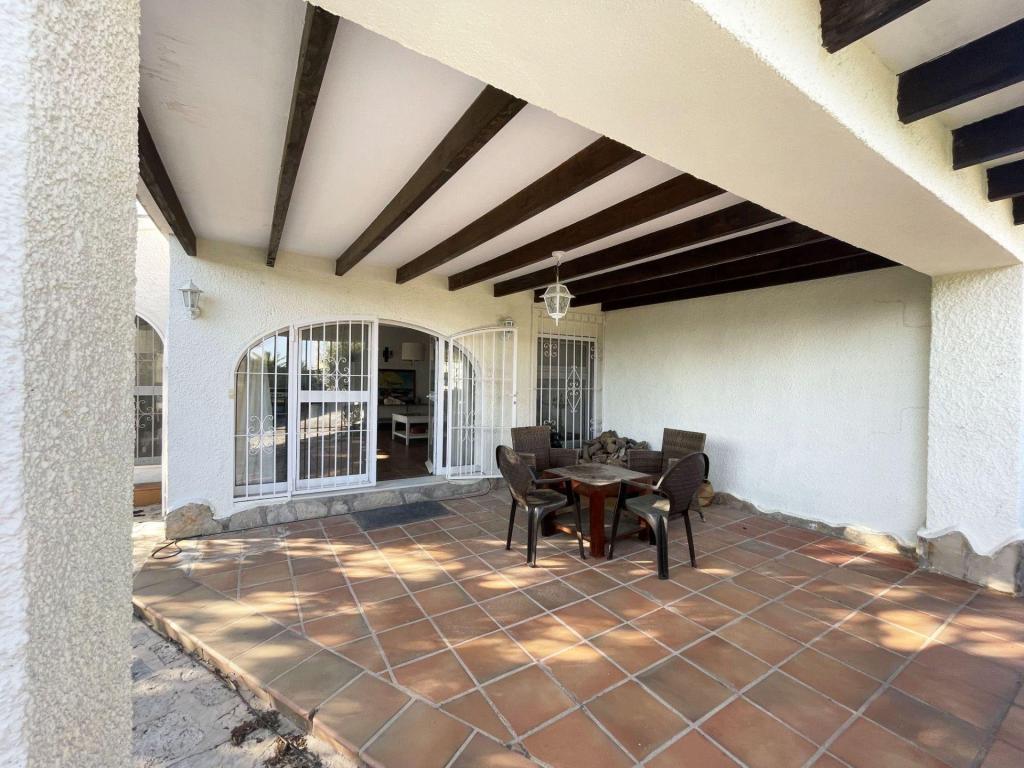 5 bed casa / chalet in Moraira