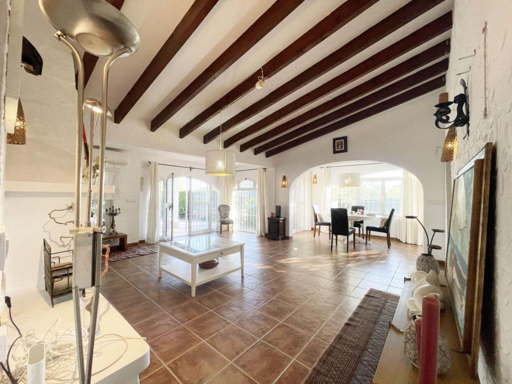 5 bed casa / chalet in Moraira