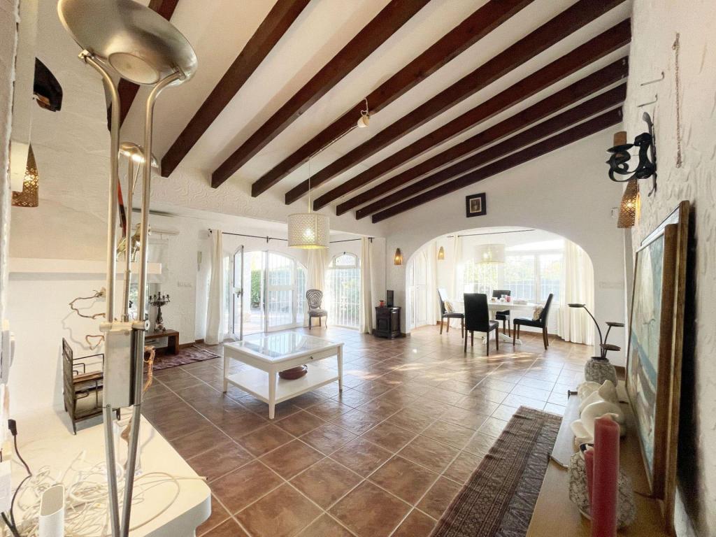 5 bed casa / chalet in Moraira
