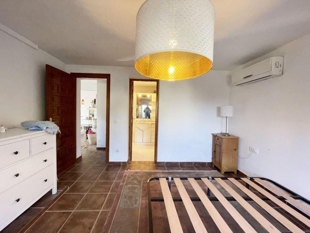 5 bed casa / chalet in Moraira