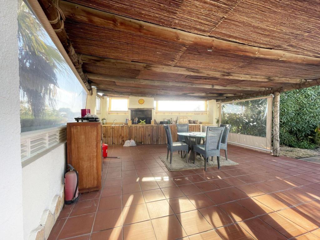 5 bed casa / chalet in Moraira
