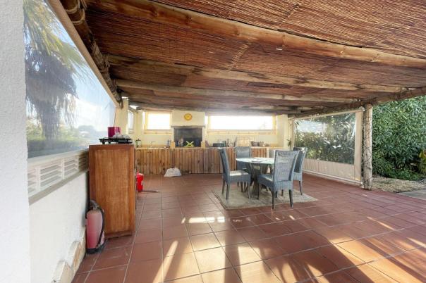 5 bed casa / chalet in Moraira