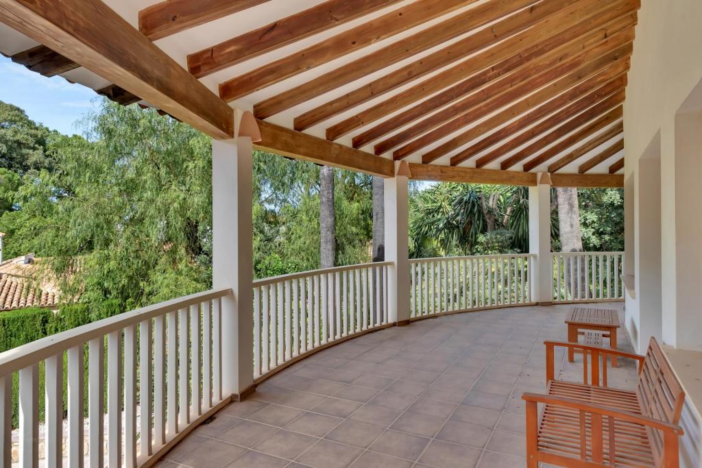4 bed villa in Denia