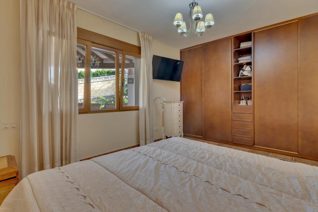4 bed villa in Denia