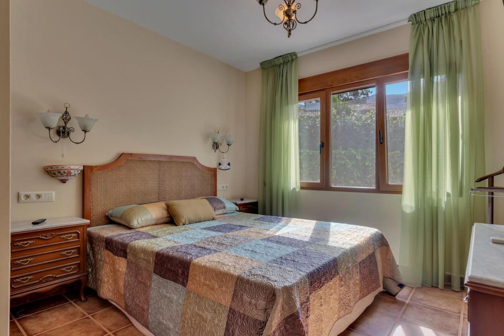 4 bed villa in Denia