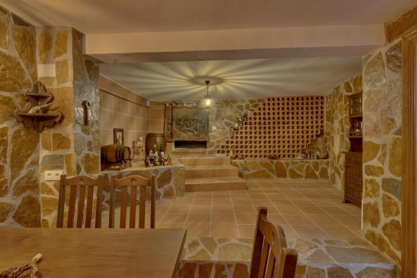4 bed villa in Denia