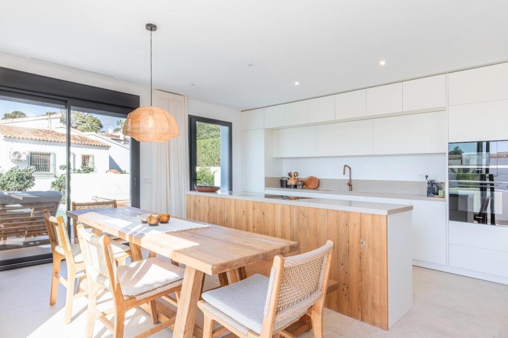 4 bed villas in Moraira