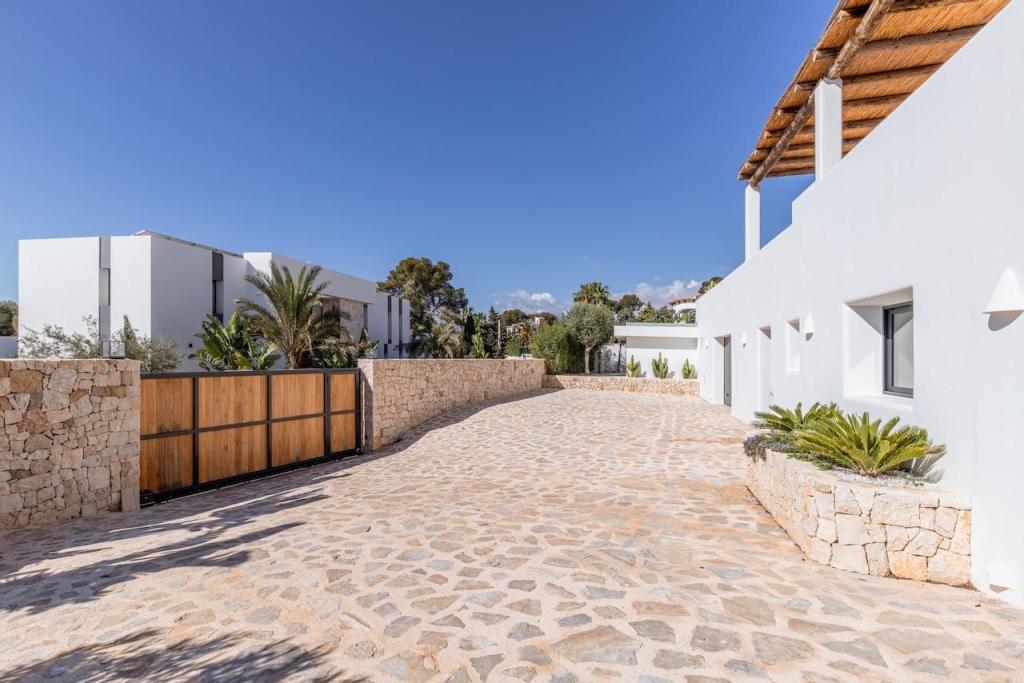 4 bed villas in Moraira