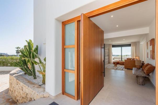 4 bed villas in Moraira
