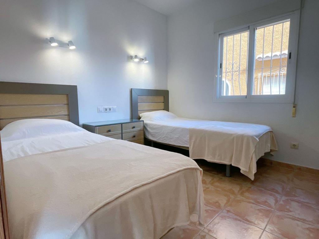 2 bed apartment in Benitachell