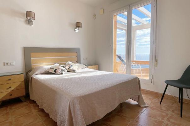 2 bed apartment in Benitachell