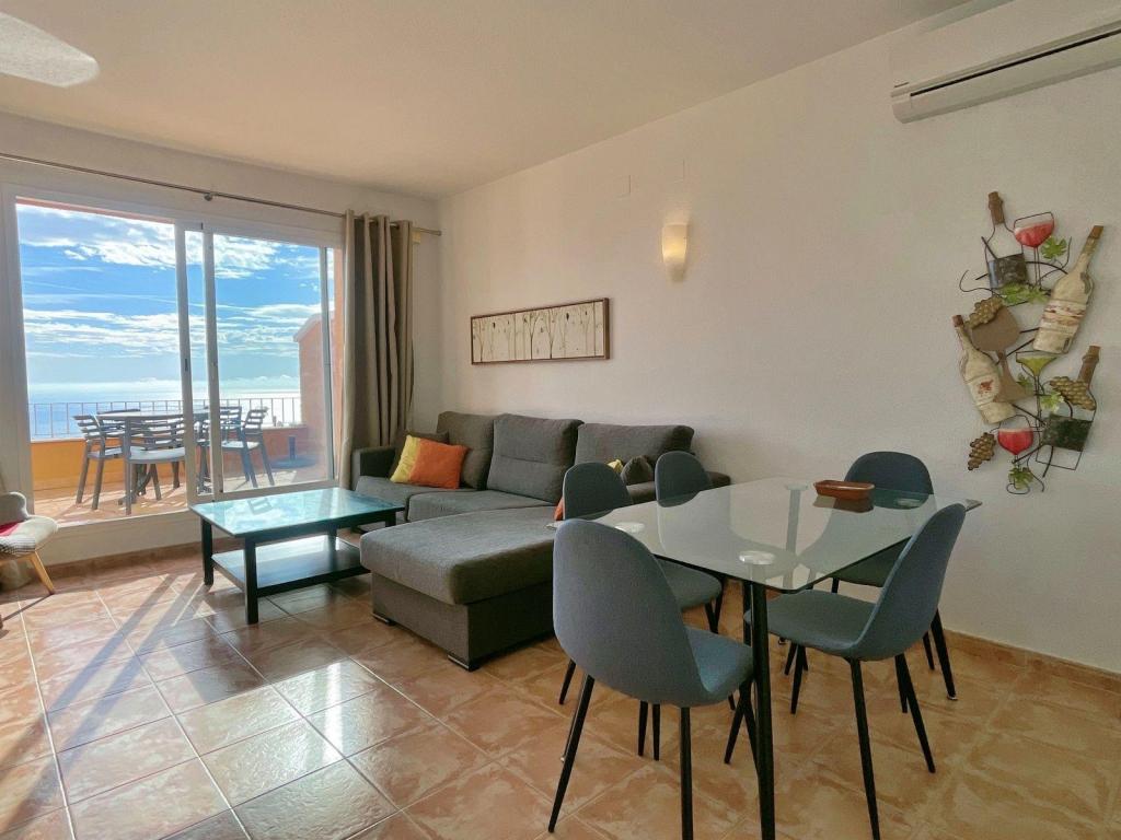 2 bed apartment in Benitachell