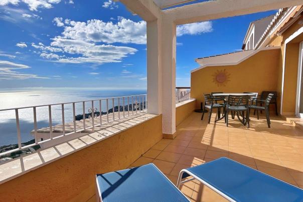2 bed apartment in Benitachell