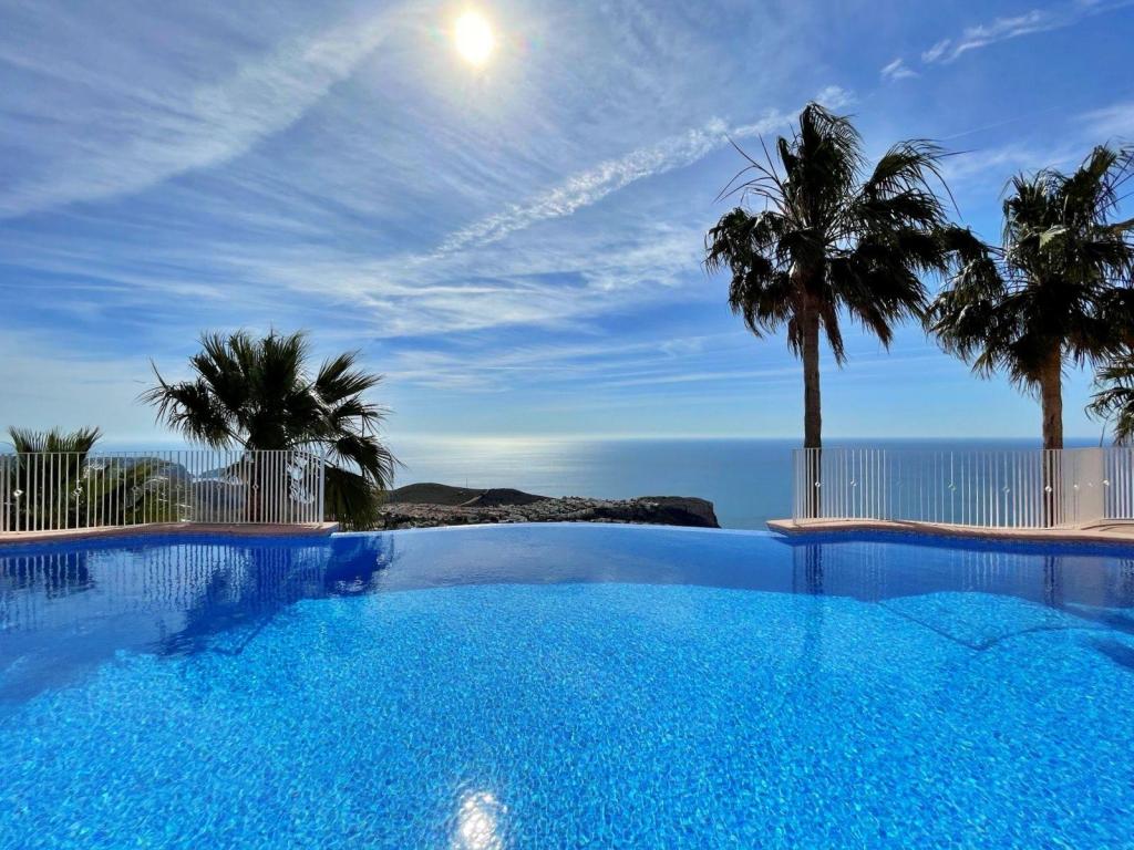 2 bed apartment in Benitachell