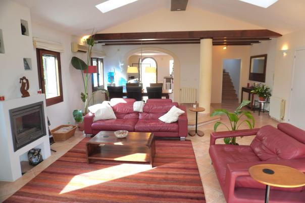 4 bed villas in Denia